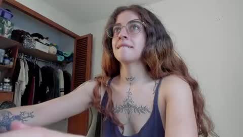 star_shooting online show from 06/10/26, 06:18