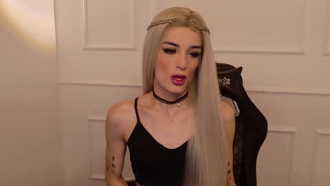 star_storm online show from 02/08/25, 12:17