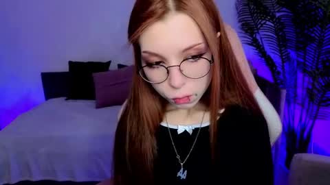 Tarra online show from 05/05/26, 01:57