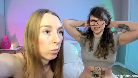 Star  Deluge  online show from 02/12/25, 11:09