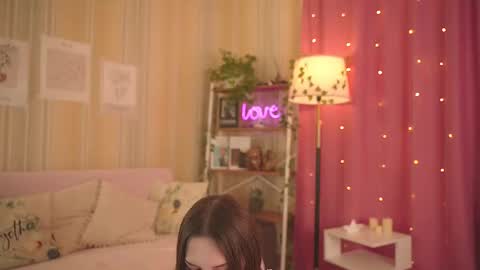 Chloe online show from 02/27/26, 12:05