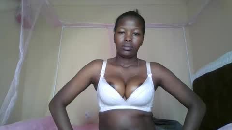 staria_diva online show from 11/22/25, 09:41