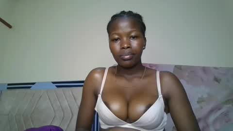 staria_diva online show from 11/28/25, 06:10