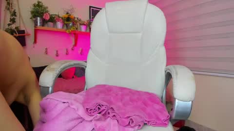 Alisson  online show from 01/25/25, 09:57