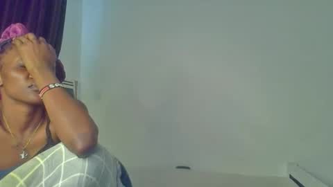 starlight_c online show from 11/02/25, 04:59