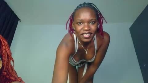 starlight_c online show from 11/29/25, 09:07