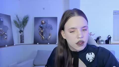 Snapshot of starlight_madison chatting on 02/07/26, 02:15 Madison online show from 02/07/26, 02:15