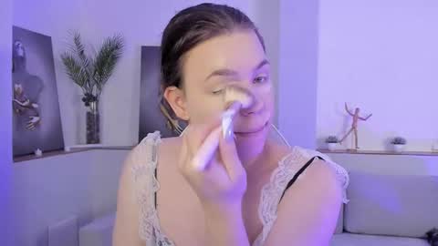 Snapshot of starlight_madison chatting on 02/10/26, 02:04 Madison online show from 02/10/26, 02:04