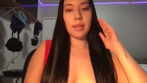 Snapshot of starlitdreams777 chatting on 02/27/25, 04:52 starlitdreams777 online show from 02/27/25, 04:52