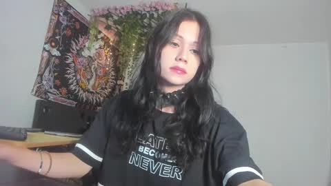 starmoonly online show from 02/15/25, 11:58