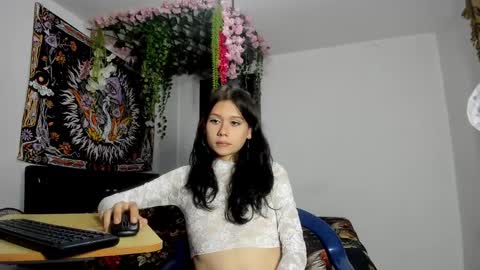 starmoonly online show from 02/22/25, 03:34