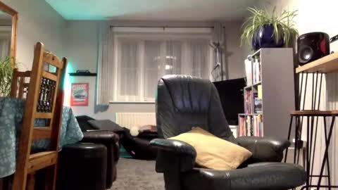 Starpizzle online show from 02/01/26, 07:56