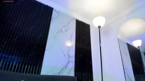 Snapshot of stars4spider_ chatting on 02/07/25, 04:16 online show from 02/07/25, 04:16