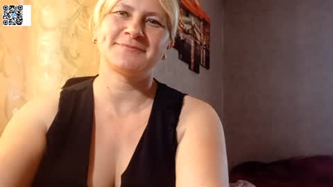 Snapshot of starvibe1010 chatting on 06/16/26, 07:11 Helen online show from 06/16/26, 07:11