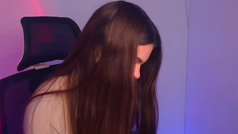 Snapshot of stasy_milk chatting on 12/28/24, 10:14 Stasy online show from 12/28/24, 10:14