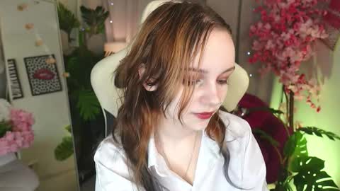 MONICA online show from 11/09/25, 01:31