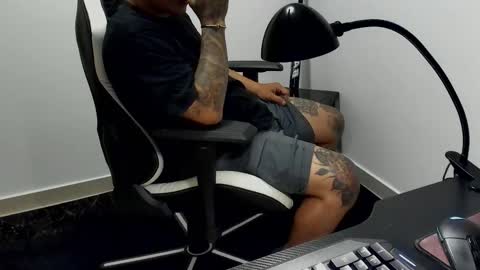 Snapshot of stebankechimba chatting on 11/01/25, 01:07 Stebankechimba online show from 11/01/25, 01:07