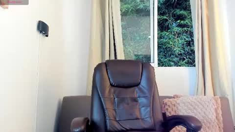 Snapshot of stebansilv_ chatting on 07/13/26, 11:02 Steban online show from 07/13/26, 11:02