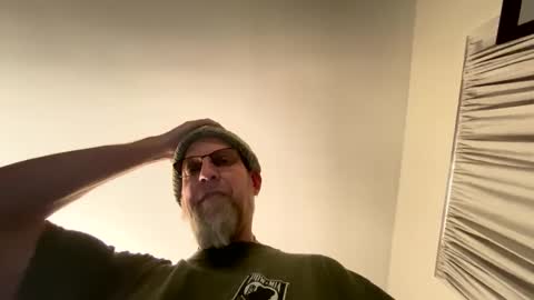 steel259373 online show from 12/10/24, 08:05