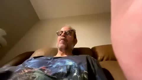 steel259373 online show from 03/25/26, 05:24