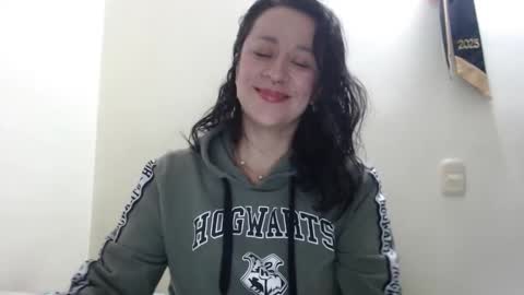 Luna Fox online show from 10/31/25, 01:39