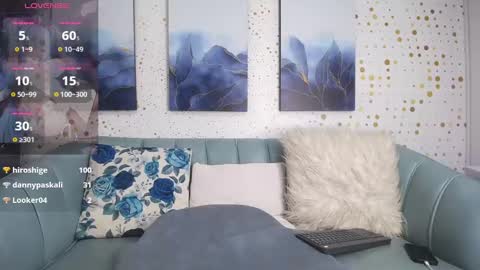 Snapshot of steev_novoa chatting on 12/12/24, 09:08 Steev online show from 12/12/24, 09:08