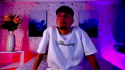 Snapshot of steev_novoa chatting on 02/03/26, 03:04 Steev online show from 02/03/26, 03:04