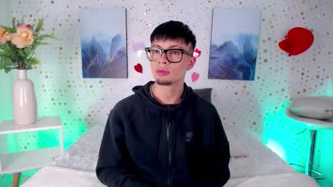 Snapshot of steev_novoa chatting on 02/26/26, 03:27 Steev online show from 02/26/26, 03:27