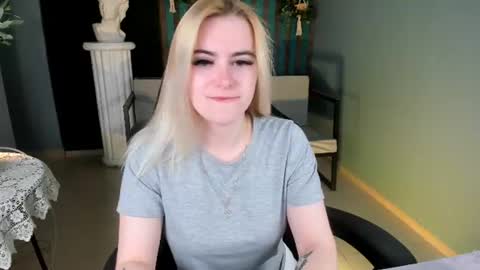 stef_nicks online show from 06/28/26, 05:24