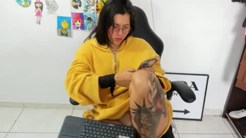 julieth-cancer online show from 02/19/25, 04:33