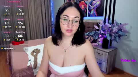 StefanaWinter online show from 05/24/26, 11:04