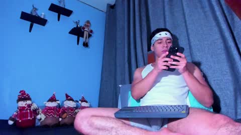 Snapshot of stefann_salvatore chatting on 01/11/25, 07:39 Stefann Salvatore online show from 01/11/25, 07:39