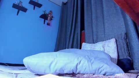 Snapshot of stefann_salvatore chatting on 01/17/25, 12:31 Stefann Salvatore online show from 01/17/25, 12:31