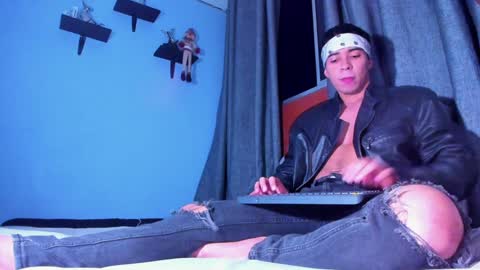 Snapshot of stefann_salvatore chatting on 01/20/25, 01:50 Stefann Salvatore online show from 01/20/25, 01:50