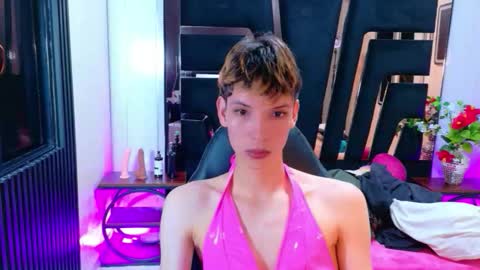 stefany piink online show from 03/25/26, 12:11