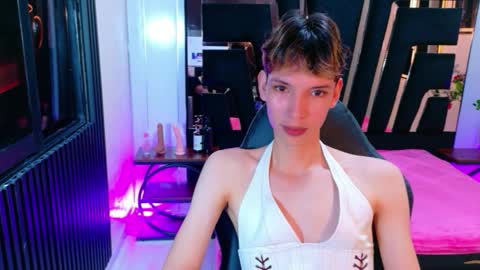 stefany piink online show from 04/01/26, 01:41