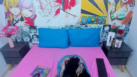 --Estefay-- online show from 12/04/25, 03:05