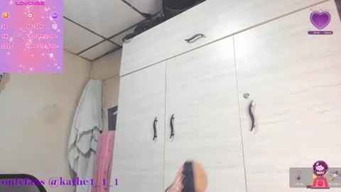 Snapshot of stefanyhorny69 chatting on 05/04/26, 02:02 stefanyhorny69 online show from 05/04/26, 02:02