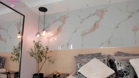    online show from 04/09/26, 11:15