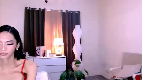 Snapshot of steffani_deluxe chatting on 10/28/25, 07:12 STEF online show from 10/28/25, 07:12