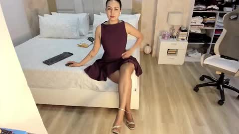 Zuly online show from 03/12/26, 12:50