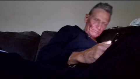 Snapshot of stefy1037 chatting on 05/10/26, 04:28 stefy1037 online show from 05/10/26, 04:28
