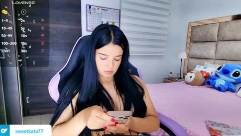 Snapshot of stefy810675 chatting on 05/19/26, 01:56 Stefany online show from 05/19/26, 01:56