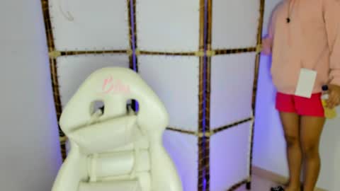 Stefany Bratz online show from 04/16/26, 03:18