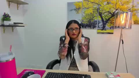 Snapshot of stefy_cg chatting on 03/28/26, 05:23 Stefy online show from 03/28/26, 05:23