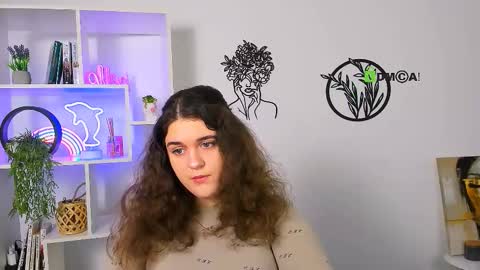 stefy_cherry1 online show from 02/27/26, 06:35