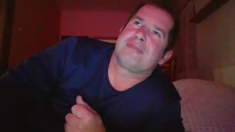 Snapshot of steki038434 chatting on 10/26/25, 06:03 steki038434 online show from 10/26/25, 06:03