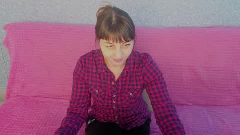 Snapshot of steladream chatting on 04/08/26, 09:20 Stela online show from 04/08/26, 09:20