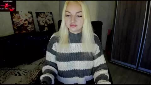 Stella  Cox online show from 10/12/25, 05:06