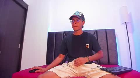 Drake online show from 02/10/26, 01:37